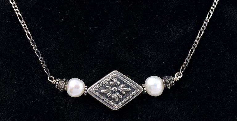 Pearl Necklace In Sterling Silver