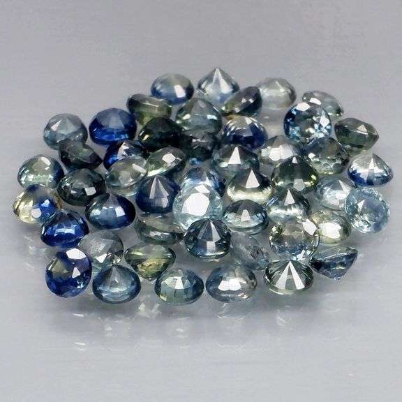 Heated only! 4.67ct diamond cut Australian Sapphire set