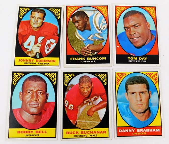 6 Topps 1967 Football Cards
