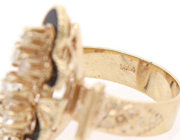 Vintage 0.50ctw European Cut Diamond and Enamel Ring in 14K