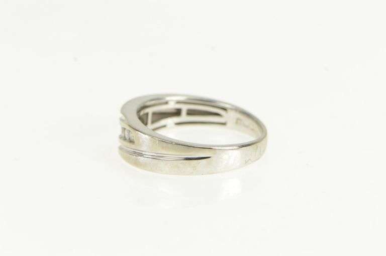 10K White Gold 0.25 Ctw Diamond Men's Wedding Band Ring