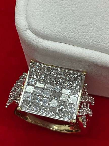 CERTIFIED BRAND NEW 14K GOLD AND DIAMOND RING