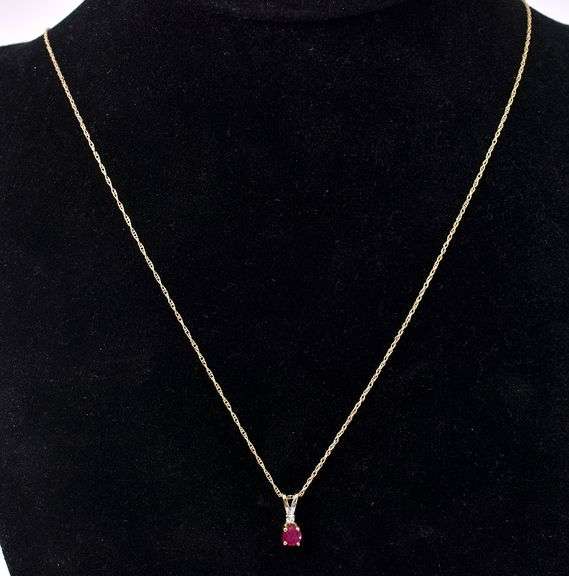 Elegant Ruby Pendant Necklace In 14K Yellow Gold