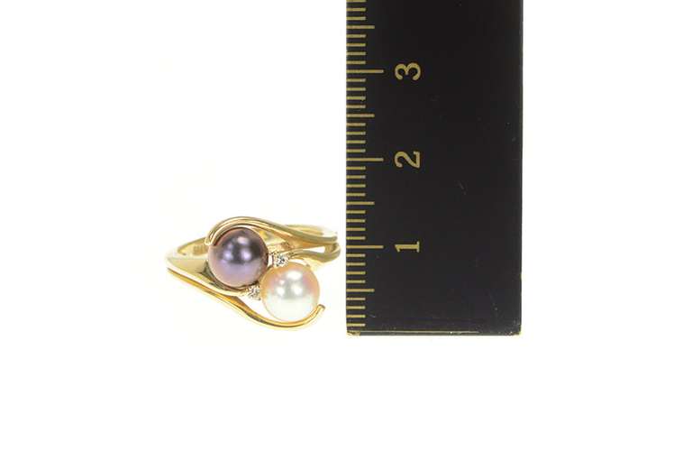14K Yellow Gold Purple & White Pearl Diamond Bypass Statement Ring