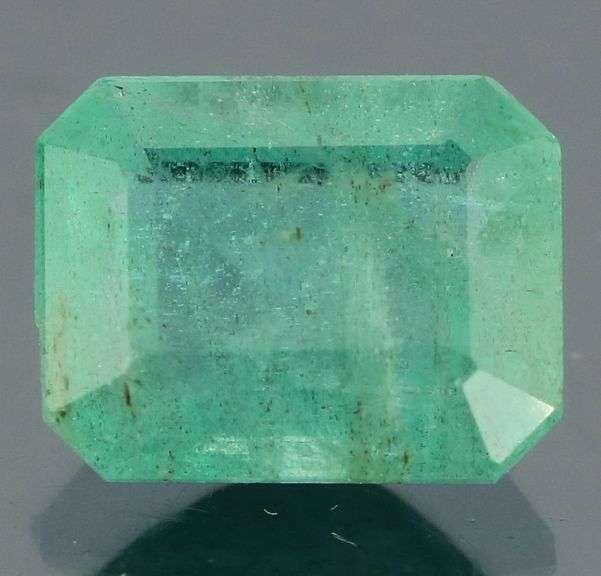 Excellent 2.21ct bright green Zambian Emerald