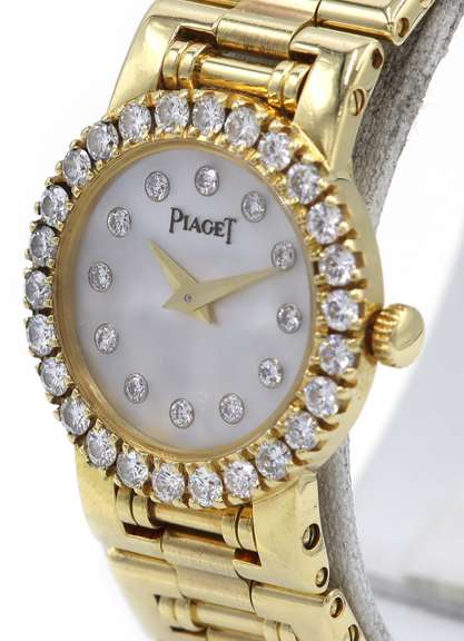 Piaget Dancer Quartz Movement, 20mm MOP Dial, 18K Yellow Gold