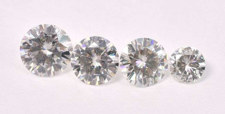 Moissanite Gems From Pre-Owned Jewlery