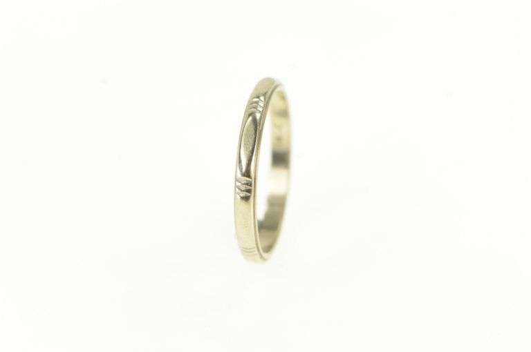 14K White Gold Retro Striped Pattern 2.4mm Wedding Band Ring