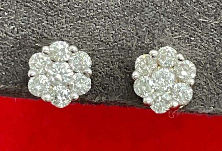 14K YELLOW GOLD DIAMOND STUDS