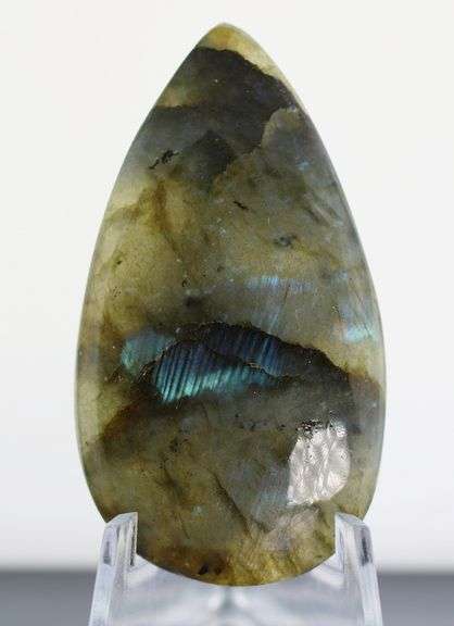 154.50ct needle fine and speckled patterned Labradorite
