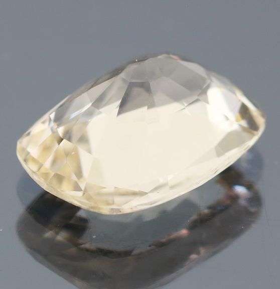 Striking 4.83ct high fire champagne Beryl