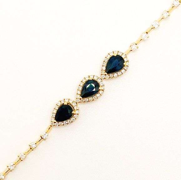 Sublime 18kt Yellow Gold Bracelet With Teardrop Sapphires and Round Cut Diamonds