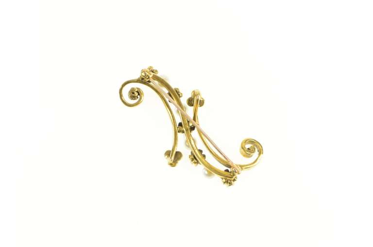 14K Yellow Gold 1940's Ruby Pearl Scroll Swirl Clover Ornate Pendant
