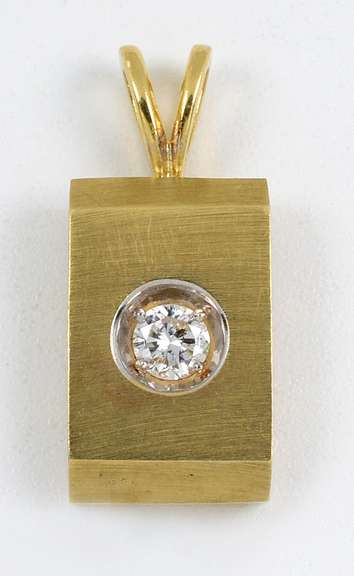 Well Designed Diamond Pendant