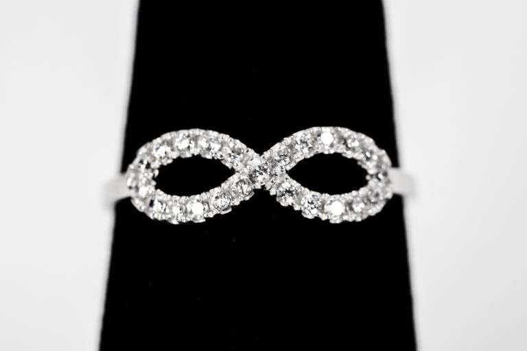 10k White Gold White CZ Infinity Symbol Ring Size 7