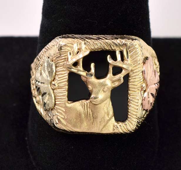 Sturdy Black Onyx Deer Ring In 14K Yellow Gold
