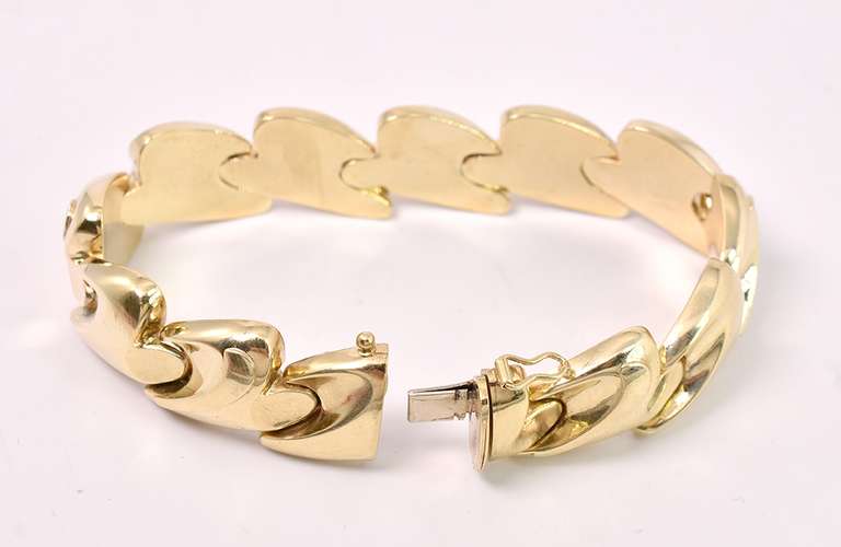 Fancy Link Chain Bracelet In 14K Yellow Gold