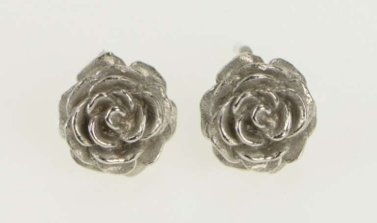 14K White Gold 3D Rose Flower Romantic Vintage Stud Earrings