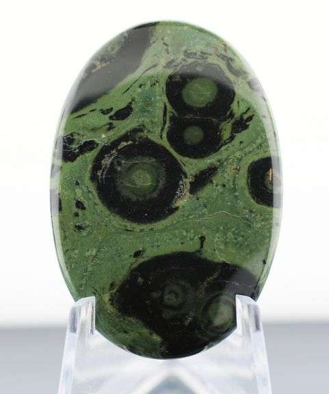 Awesome 111.58 carat untreated Kombaba Jasper