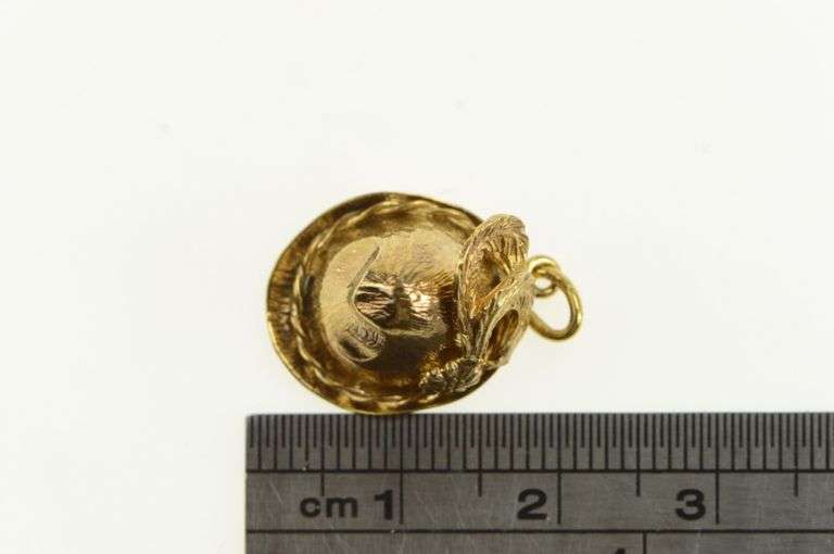 8K Yellow Gold Feathered Tyrolean Bavarian Alpine Hat Charm/Pendant