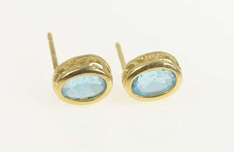 14K Yellow Gold Oval Blue Topaz Solitaire Vintage Stud Earrings