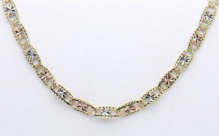 Impressive Diamond Cut 14kt Tri Tone Gucci Link Chain
