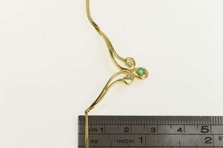 14K Yellow Gold Emerald Diamond Scroll Herringbone Chain Necklace