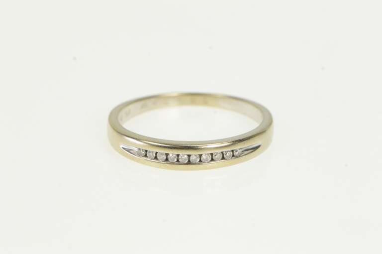 10K White Gold 0.15 Ctw Classic Diamond Wedding Band Ring