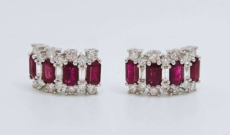 Exquisite 18kt White Gold Bar Stud Ruby and Diamond Earrings