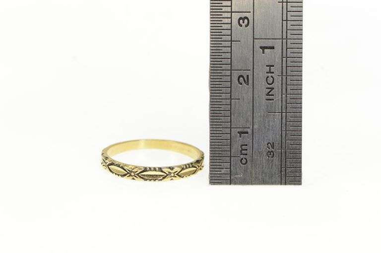 14K Yellow Gold 1940's Ornate Patterned Vintage Wedding Band Ring