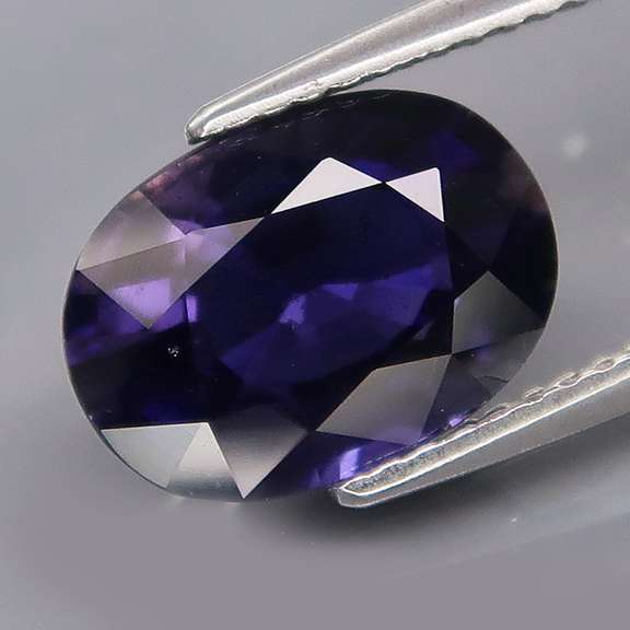 Premium! 3.04ct natural blue violet Iolite