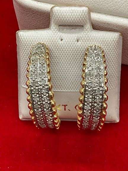 14K GOLD AND DIAMOND EARRINGS