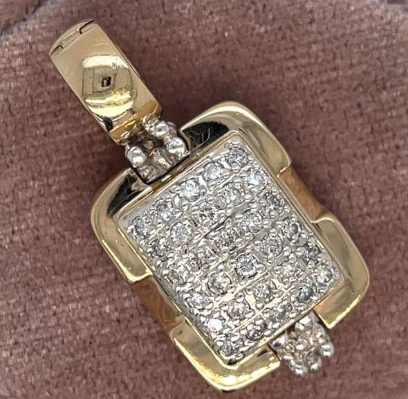 14K GOLD SQUARE CHARM WITH DIAMONDS