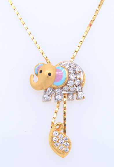 Fabulous 20kt Yellow Gold Elephant Necklace