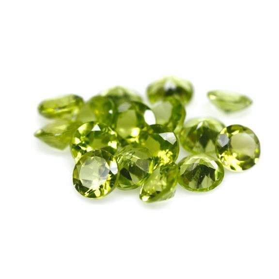 Solitaire cut! Unheated! 12.66ct Peridot set