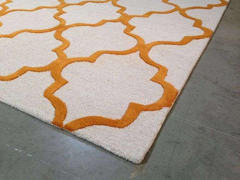 Hand Made  Wool Rug 5X8