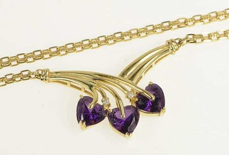 14K Yellow Gold Heart Amethyst Diamond Accent Chevron Chain Necklace