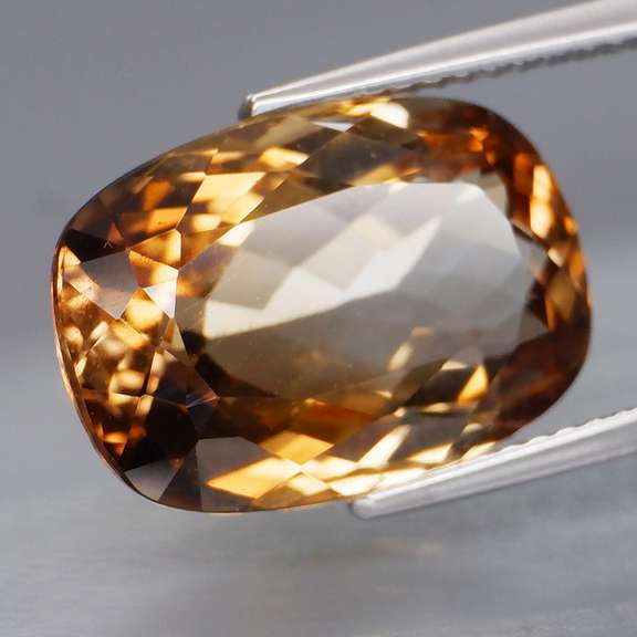 Stunning 10.64ct cushion cut Imperial Topaz