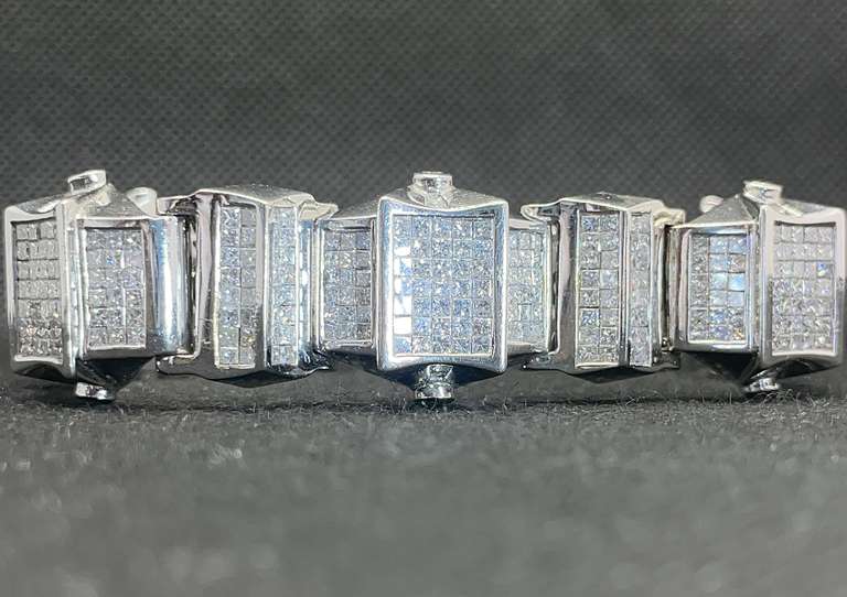 2.00 CARATS T.W. UNIQUE PRINCESS CUT DIAMOND THICK LINK BRACELET IN 14K WHITE GOLD