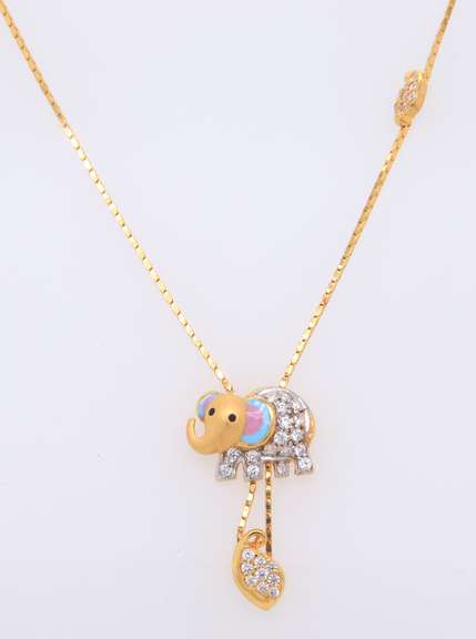 Fabulous 20kt Yellow Gold Elephant Necklace