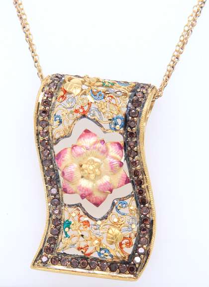 Incredible 21kt Set of Flower Enamel Necklace and Ring and Earrings