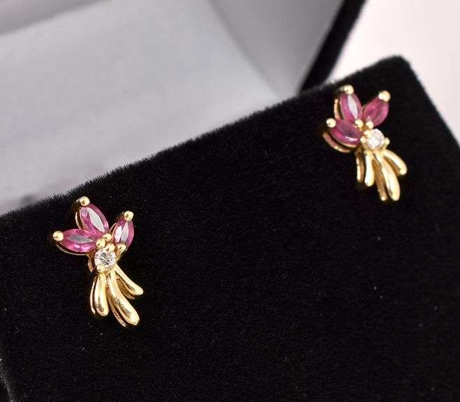 Danity Ruby Stud Earrings In 14K Yellow Gold