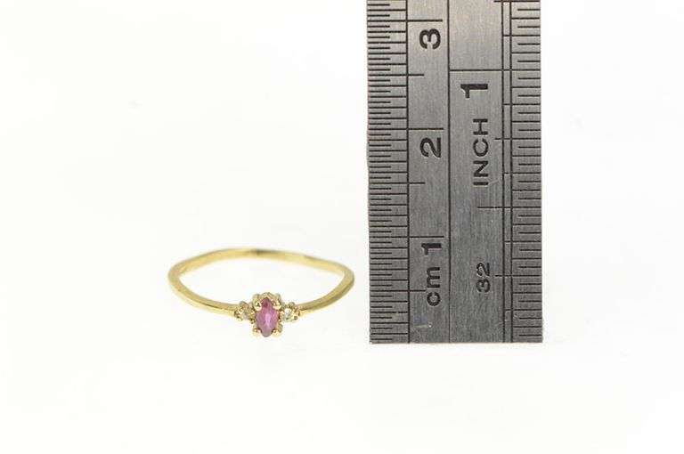 10K Yellow Gold Ruby Diamond Accent Vintage Classic Ring