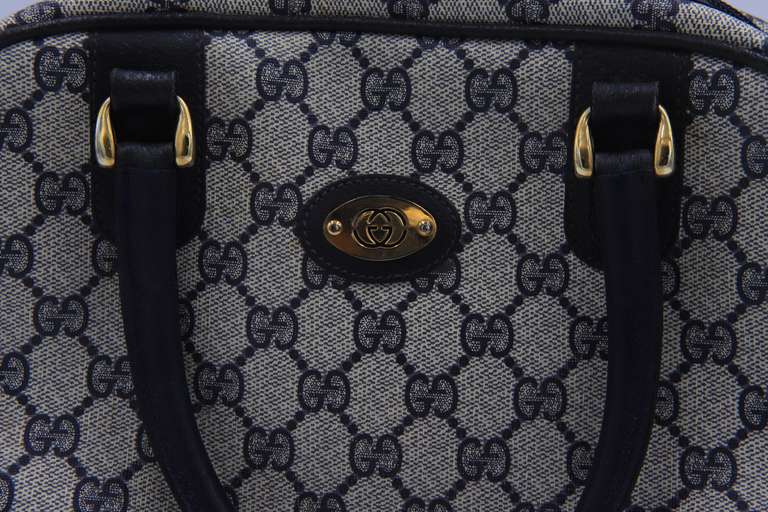 Vintage Gucci GG Canvas Purse