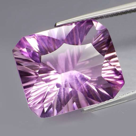 Stunning 18.36ct natural lilac Amethyst
