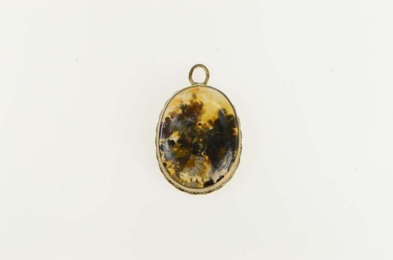 10K Yellow Gold Victorian Oval Dendritic Agate Cabochon Pendant