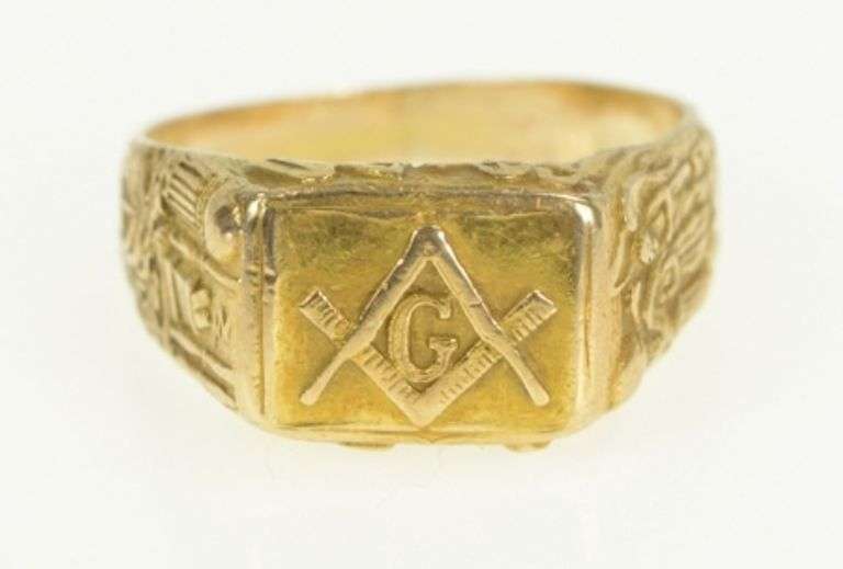 14K Yellow Gold 1940's Masonic Ornate G Compass Square Ring