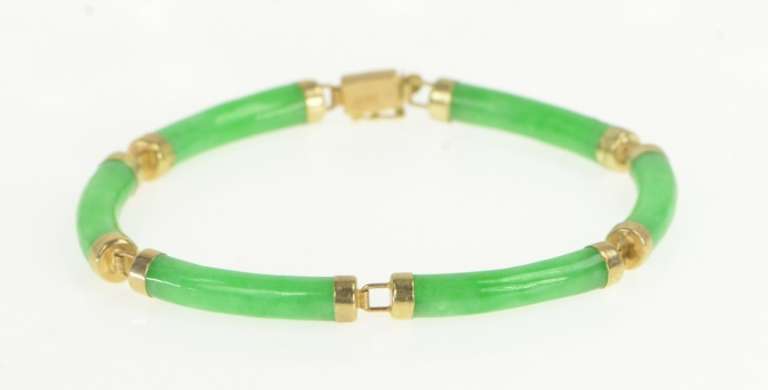 14K Yellow Gold Carved Jade Curved Stone Link Vintage Bracelet