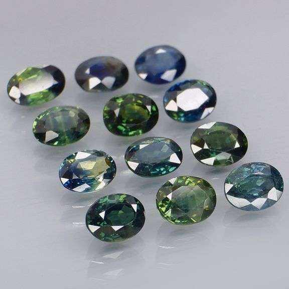 Heated only! 5.70ct oval cut Australian Sapphire set