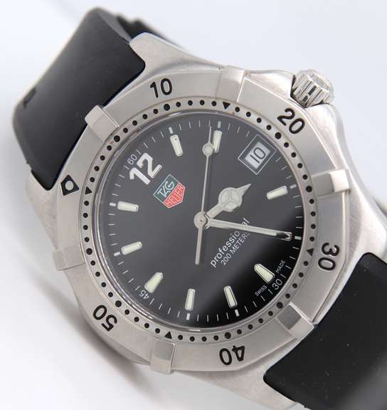 Tag Heuer Quartz 37.5mm Black Dial Watch